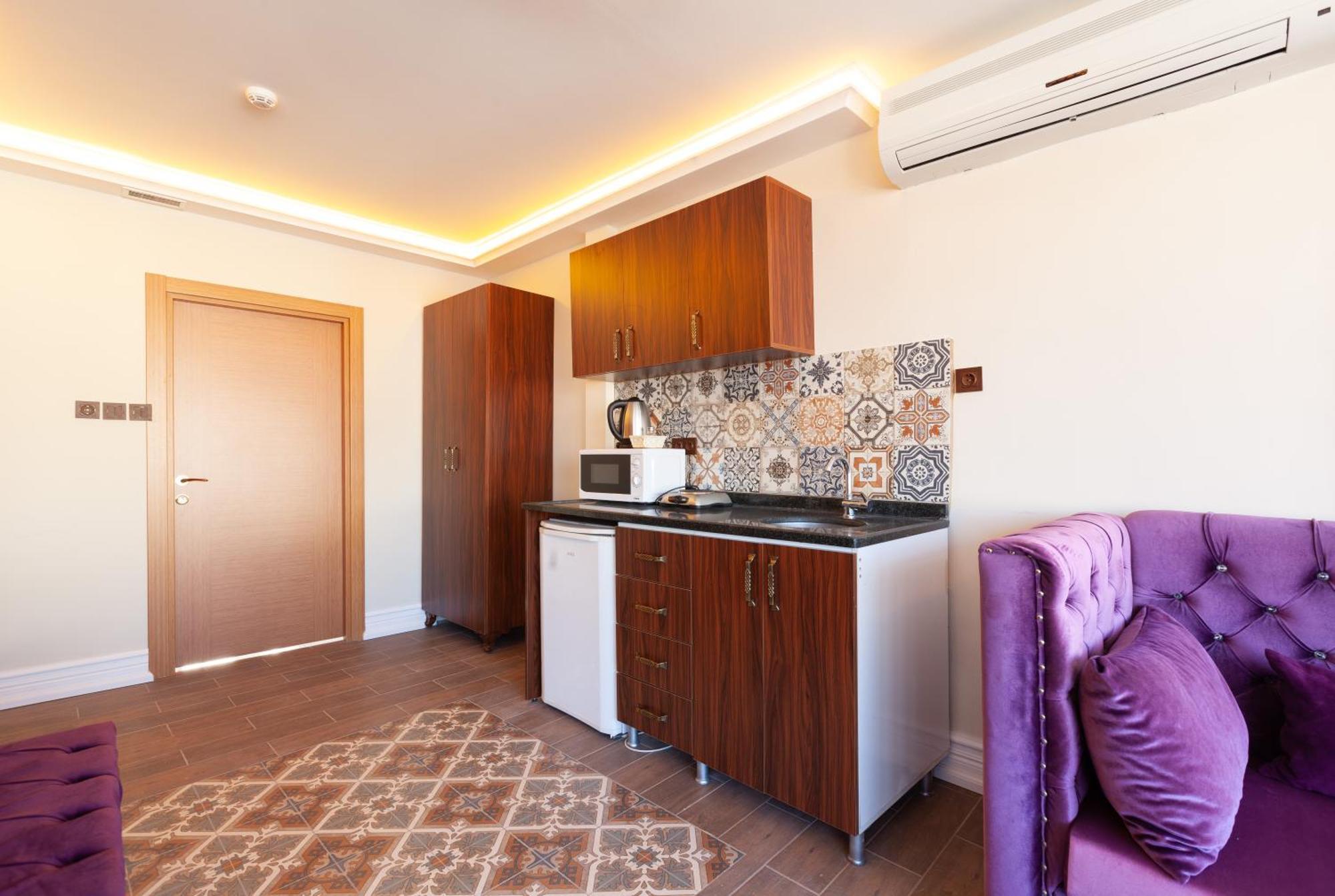 Rose Mansion By Otantik Suites Provincia di Provincia di Istanbul Esterno foto