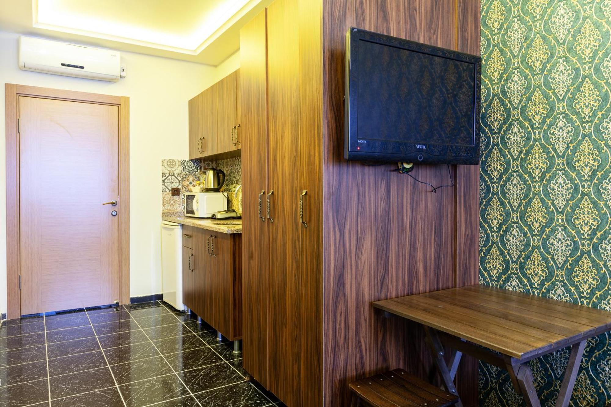 Rose Mansion By Otantik Suites Provincia di Provincia di Istanbul Esterno foto