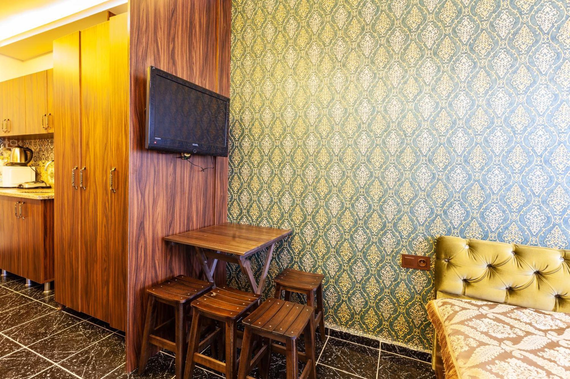 Rose Mansion By Otantik Suites Provincia di Provincia di Istanbul Esterno foto