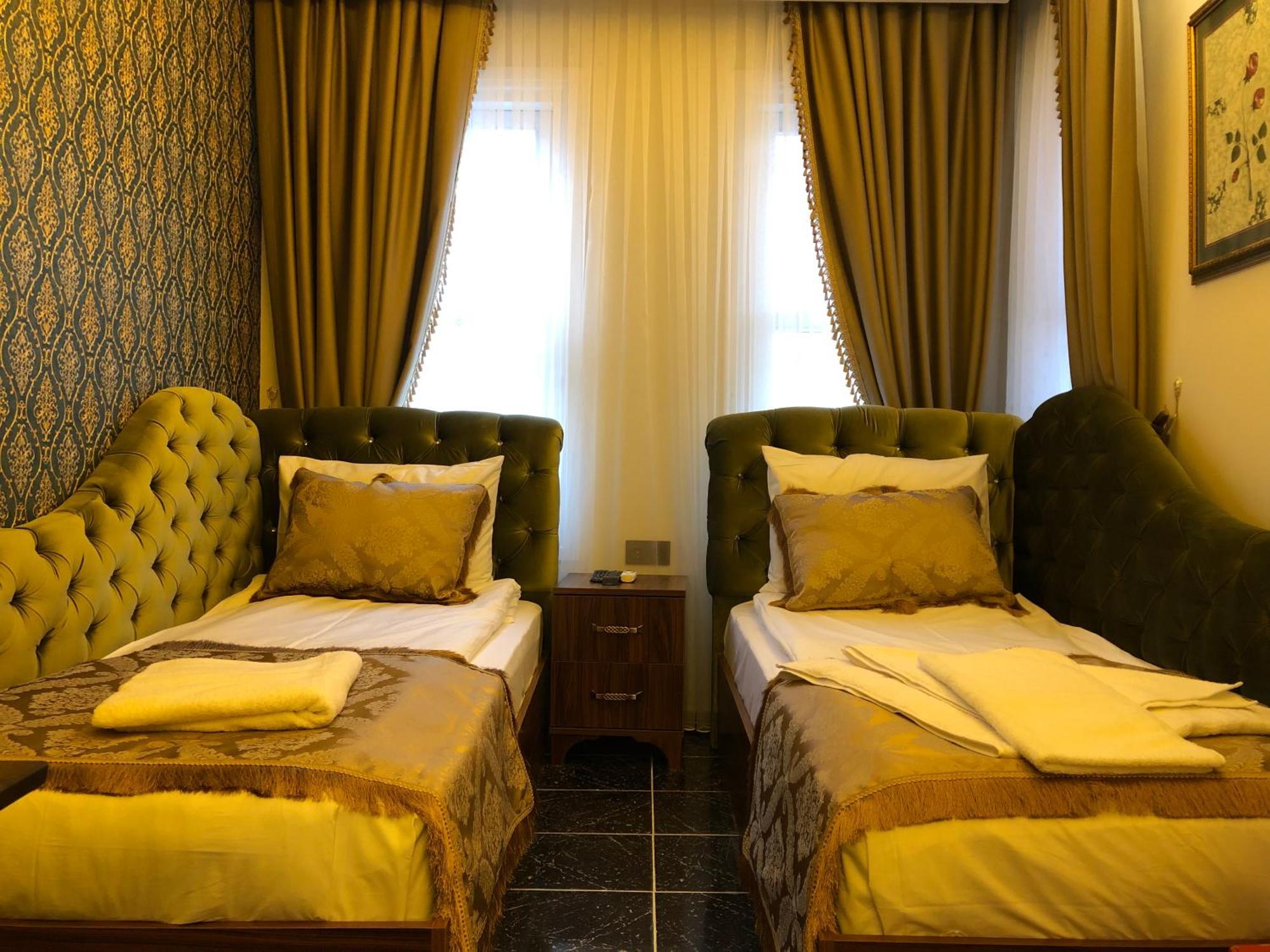 Rose Mansion By Otantik Suites Provincia di Provincia di Istanbul Esterno foto