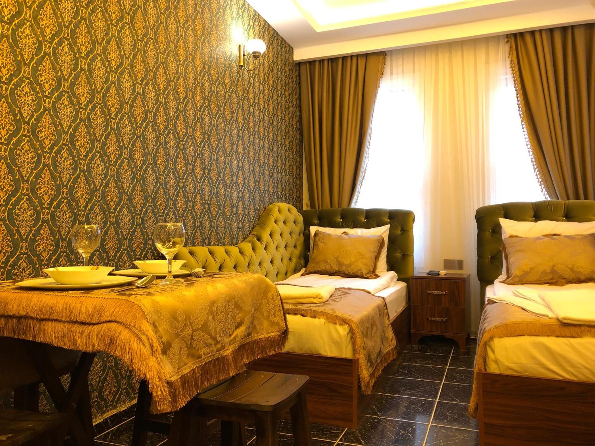 Rose Mansion By Otantik Suites Provincia di Provincia di Istanbul Esterno foto