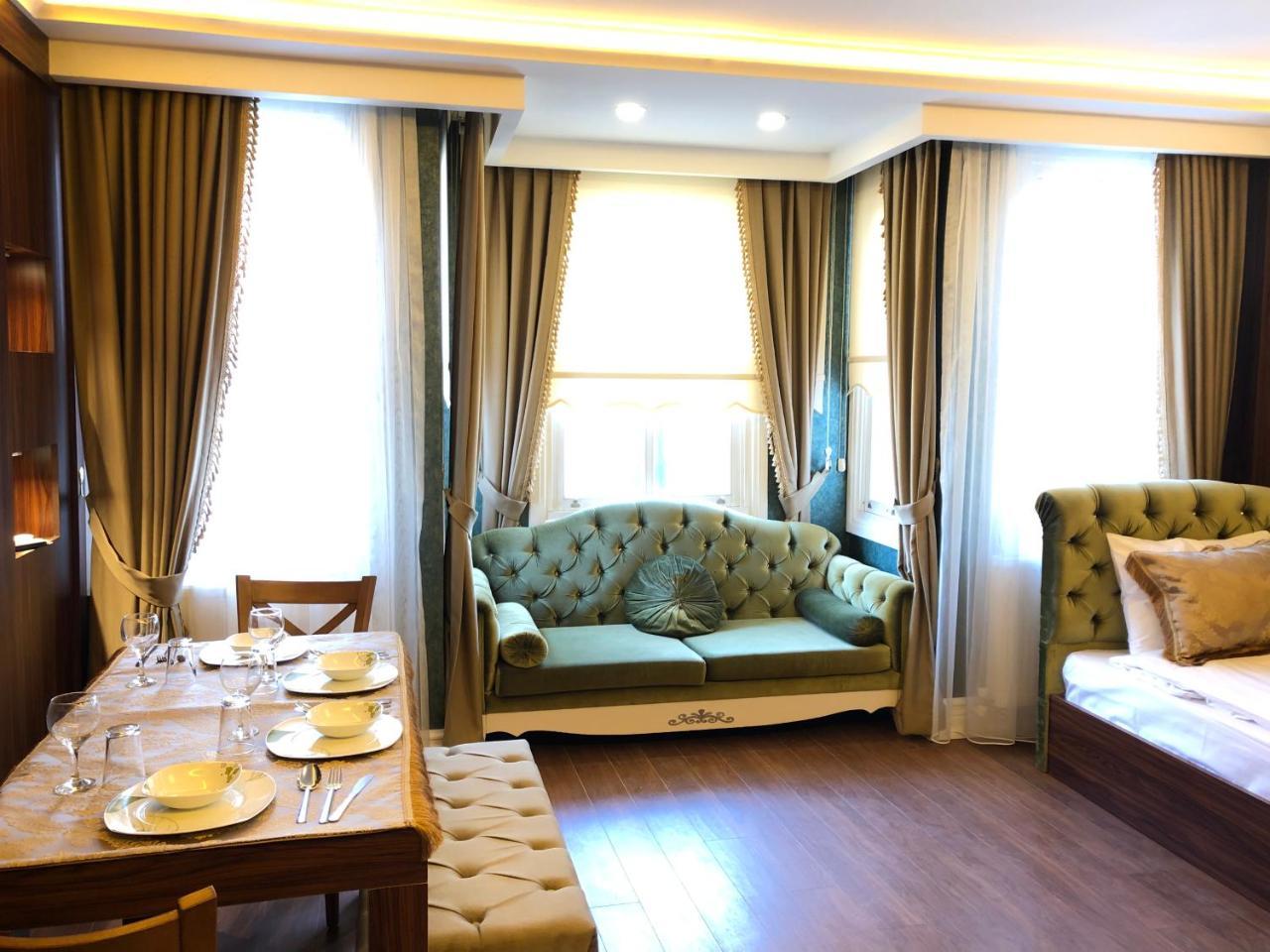 Rose Mansion By Otantik Suites Provincia di Provincia di Istanbul Esterno foto