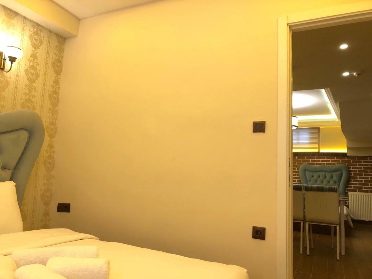 Rose Mansion By Otantik Suites Provincia di Provincia di Istanbul Esterno foto